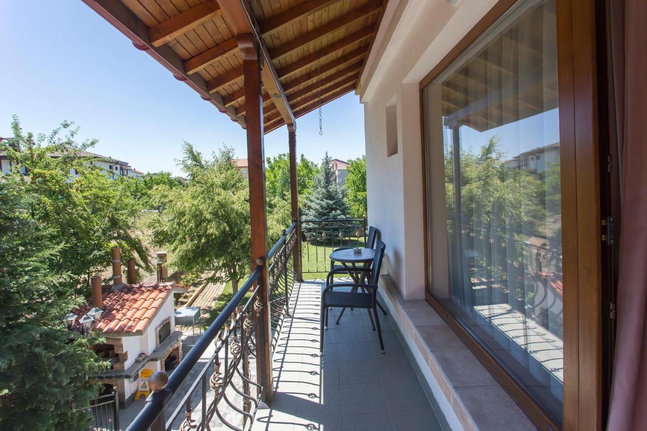 Къща За Гости Перуника Sapareva Banya Exterior foto